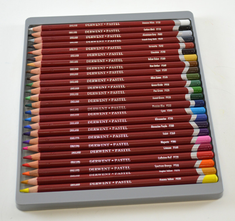 New 72 Brilliant Colours Derwent PASTEL Pencils in Tin Set Art Colouring Books