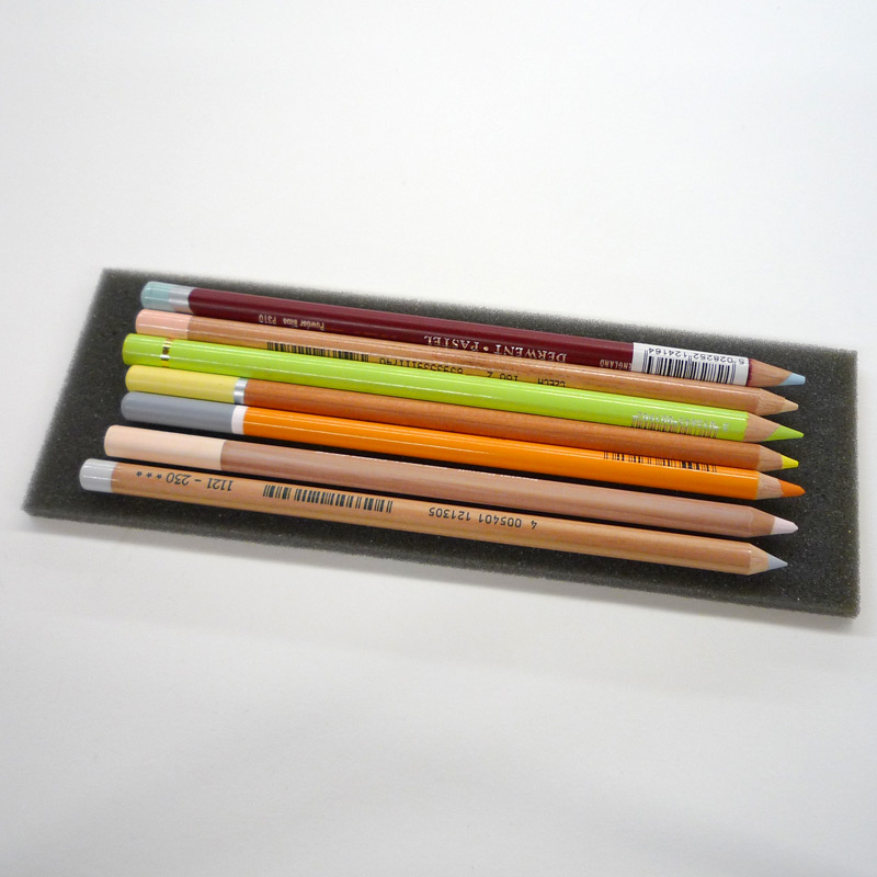 Derwent 12 Skin Tone Pencils - Dakota Art Pastels